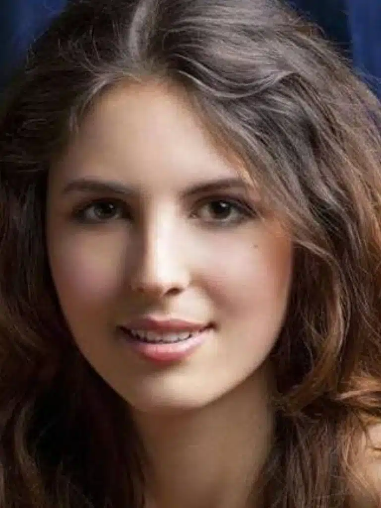 Malena Bee Biography: Wiki, Age, Career, Height, Weight, Boyfriend, Net Worth & More